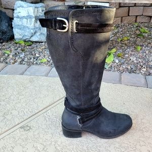 UGG Black Leather Knee High Riding Boots. Size 7.